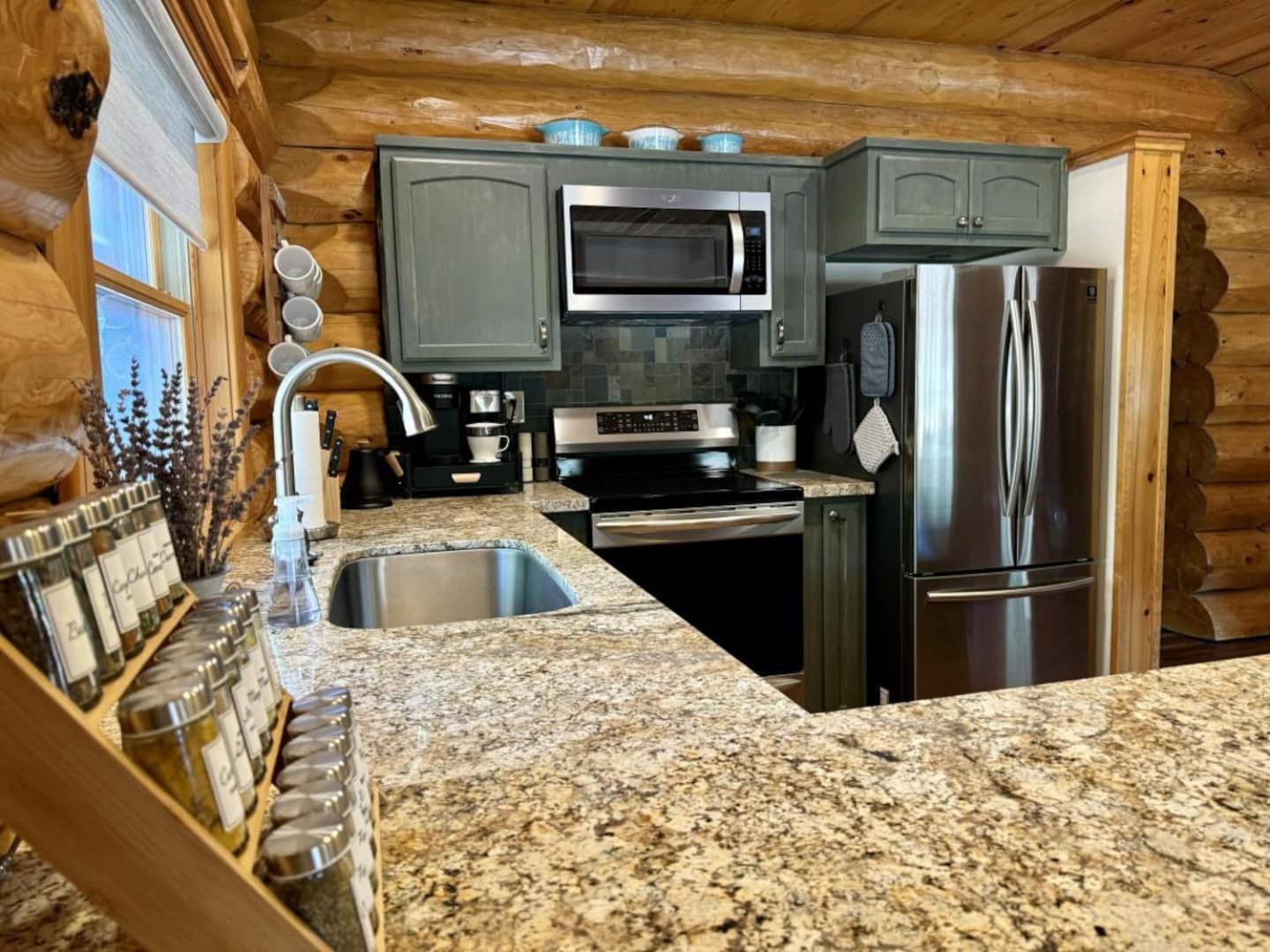 Peppermint Falls Ranch Ponderosa Exterior photo