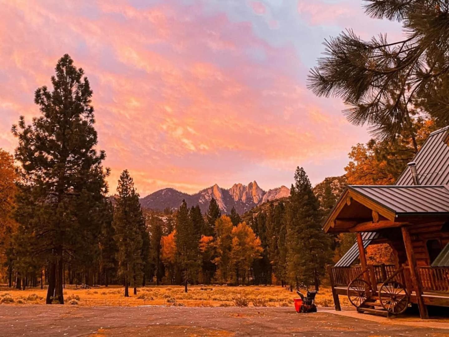 Peppermint Falls Ranch Ponderosa Exterior photo